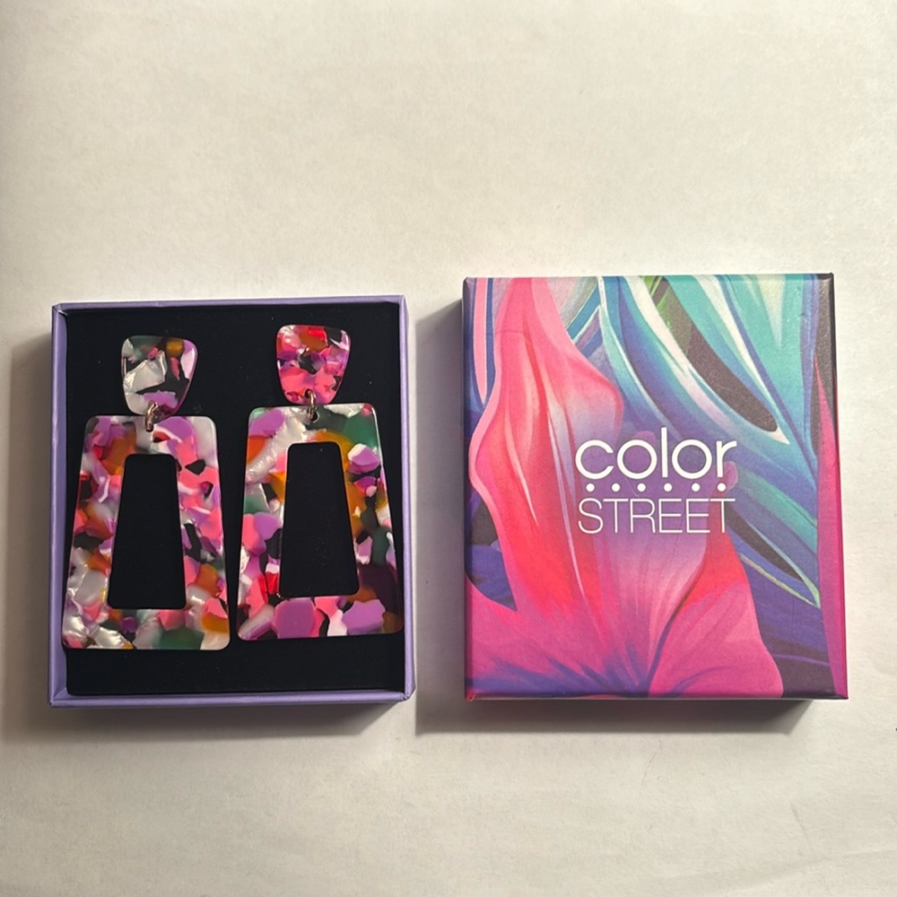 Hot Tropics Color Street Subscription Box Stud Dangle Ear rings.
